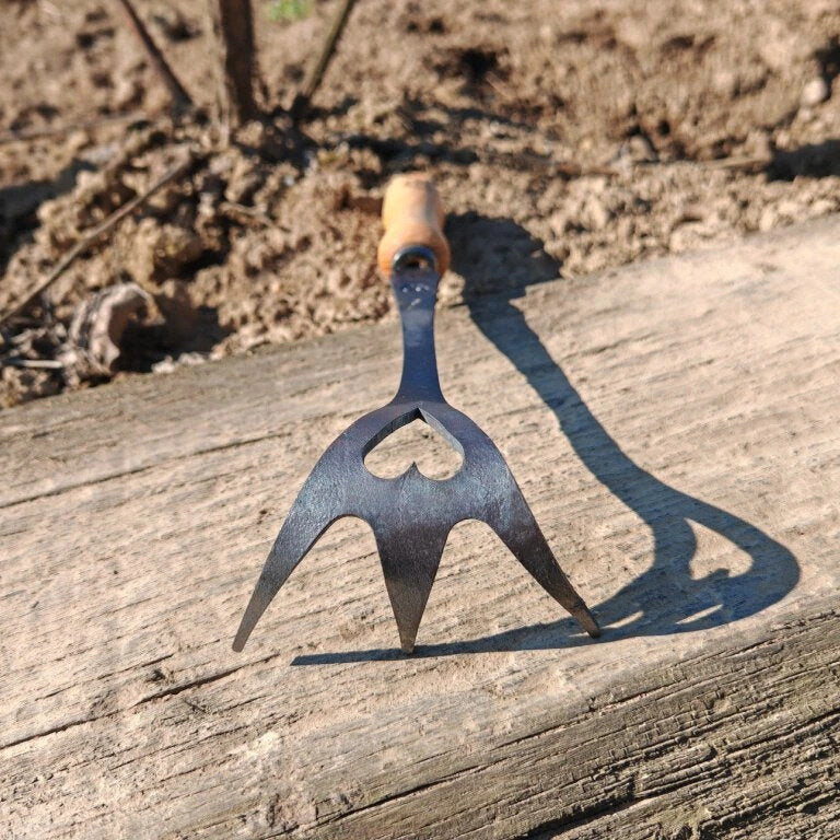 kulitvátor na pôdu 3 hroty Bereš tools