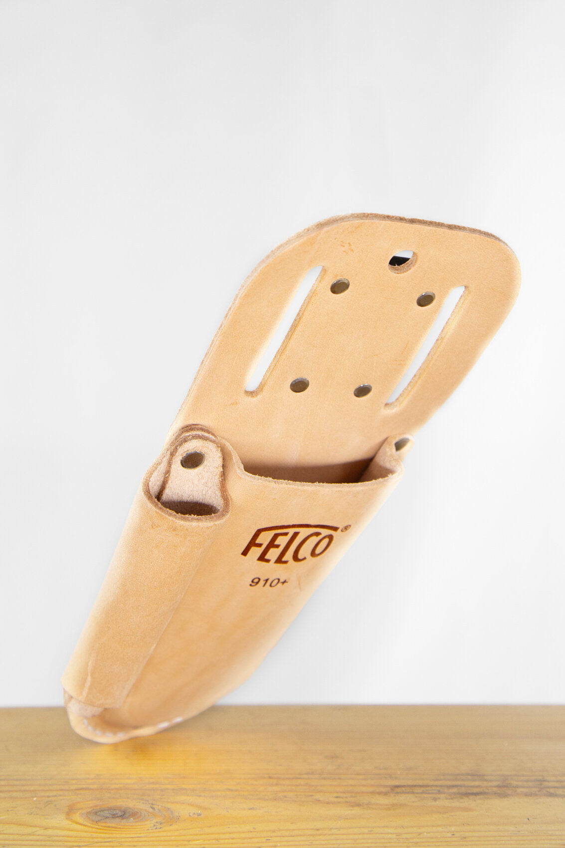 Púzdro na nožnice a brúsok Felco 910+ kvalitná koža  	
ONPN